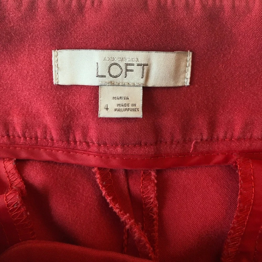 Loft red pants - hook and button closure - size 4 - Picture 2 of 8